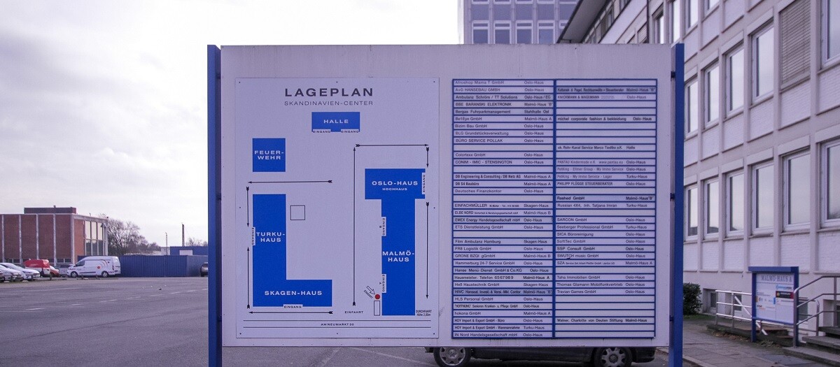 Verschiedene Gebäude von gewerbetreibenden Unternehmen im Gewerbegebiet Bornkampsweg/Ruhrstraße