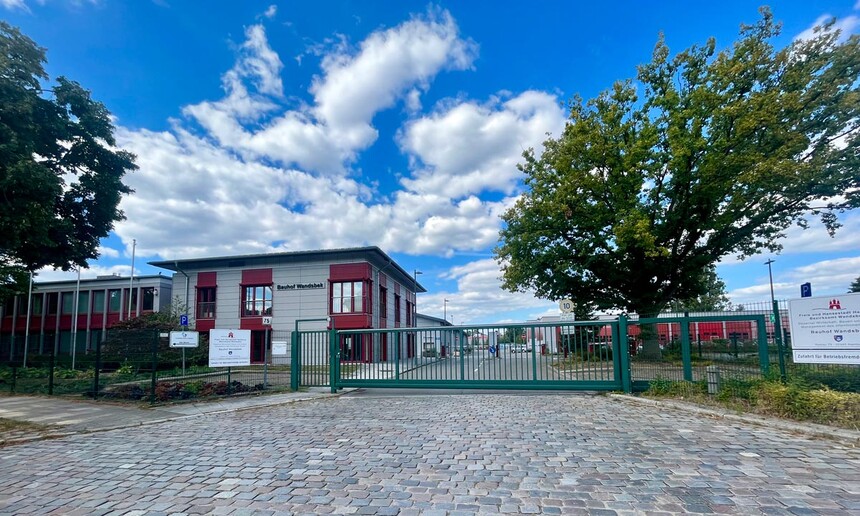 Der Bauhof Wandsbek führt Reparatur- und Sanierungsmaßnahmen in der öffentlicher Verkehrsinfrastruktur aus. 