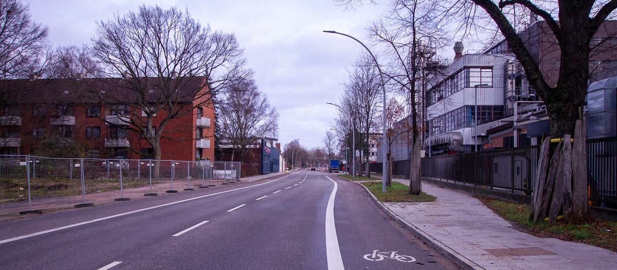 Road at the Bornkampsweg/Ruhrstraße industrial estate site