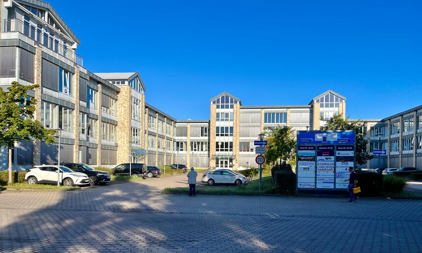 Starlab International im Gewerbegebiet Höltigbaum