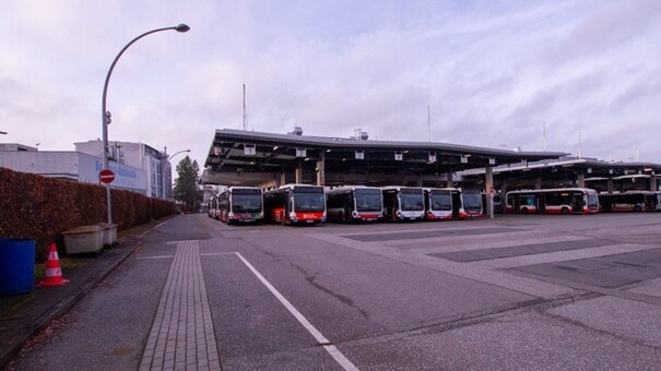 Hamburger Hochbahn depot at the Lademannbogen location