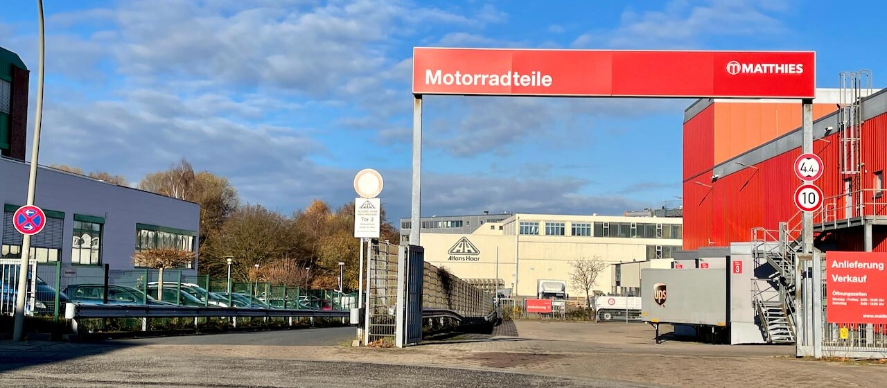 Motorbike parts Matthies at the Schnackenburgallee industrial location