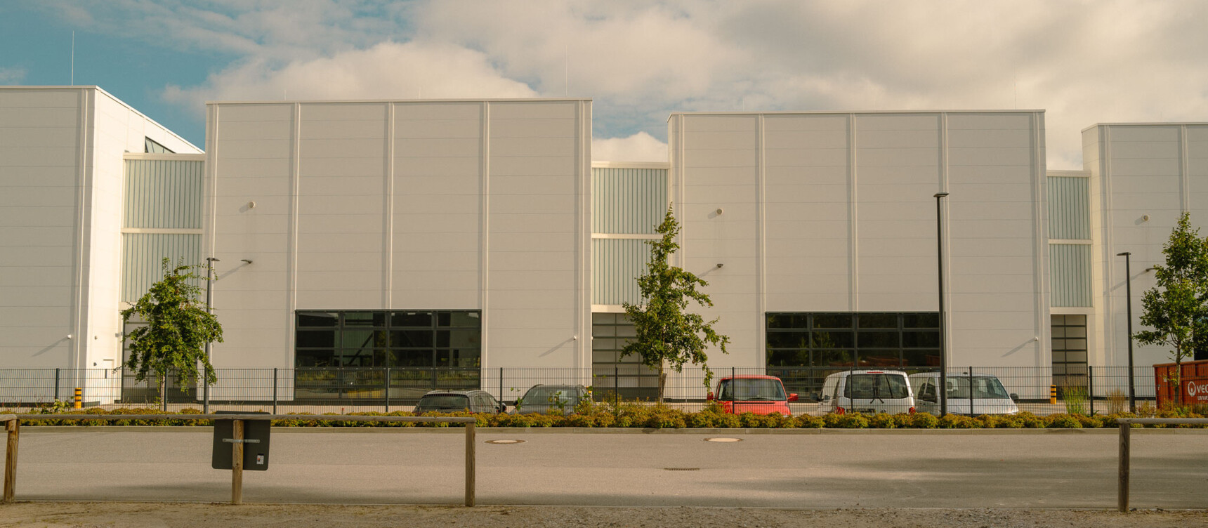 Gewerbehallen im Gewerbegebiet östliches Harburg