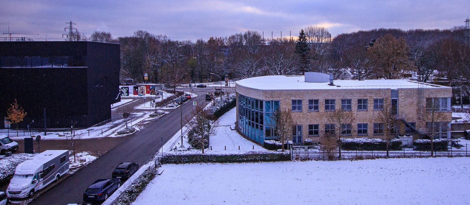 Ottensener Straße 4-18 am Industriestandort Schnackenburgallee